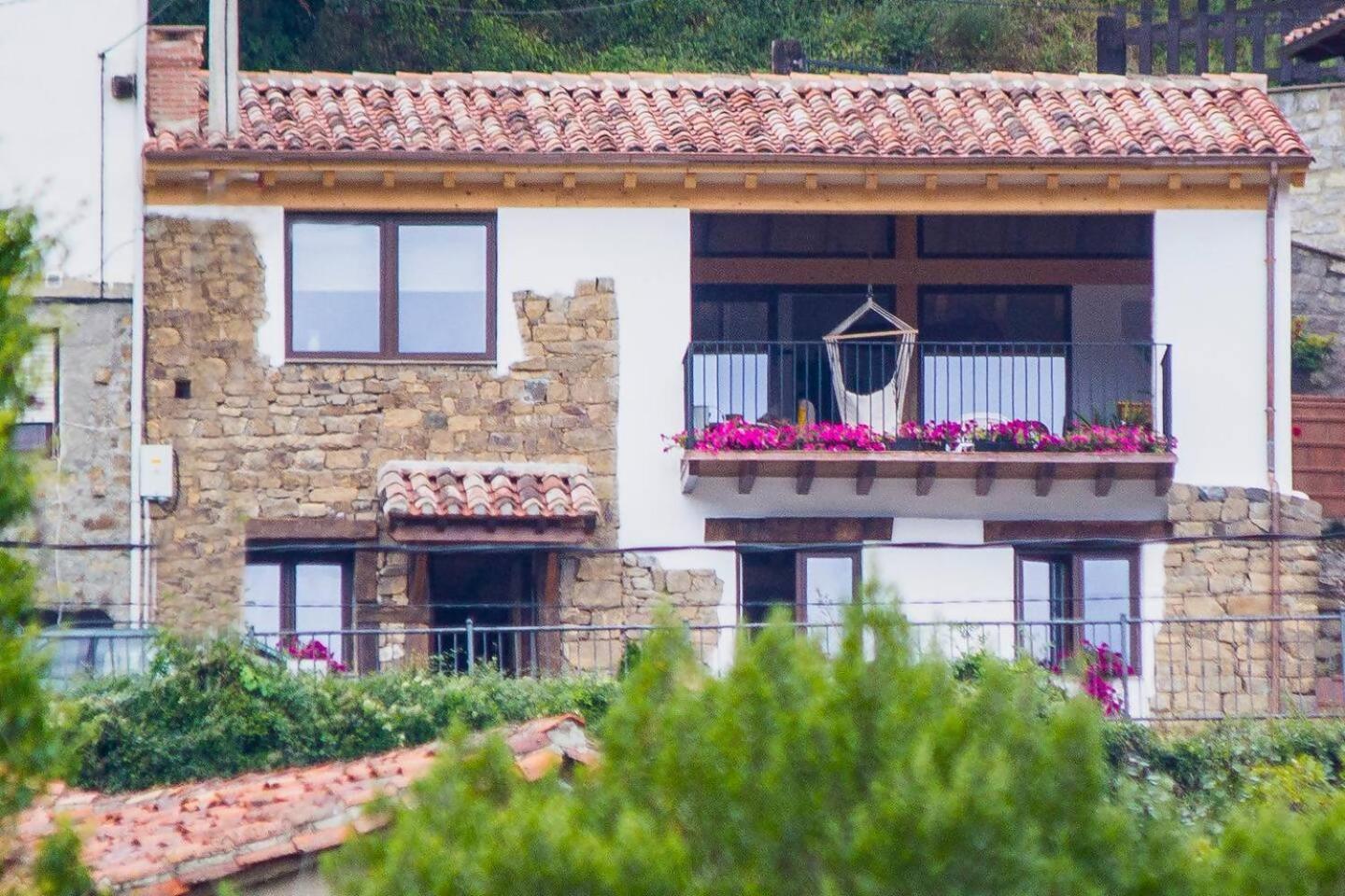 Vila El Mirador De Armano G10235 Exteriér fotografie